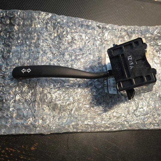 Genuine Nissan R32 Skyline ALL Turn Signal Switch Assembly 25540-01U60