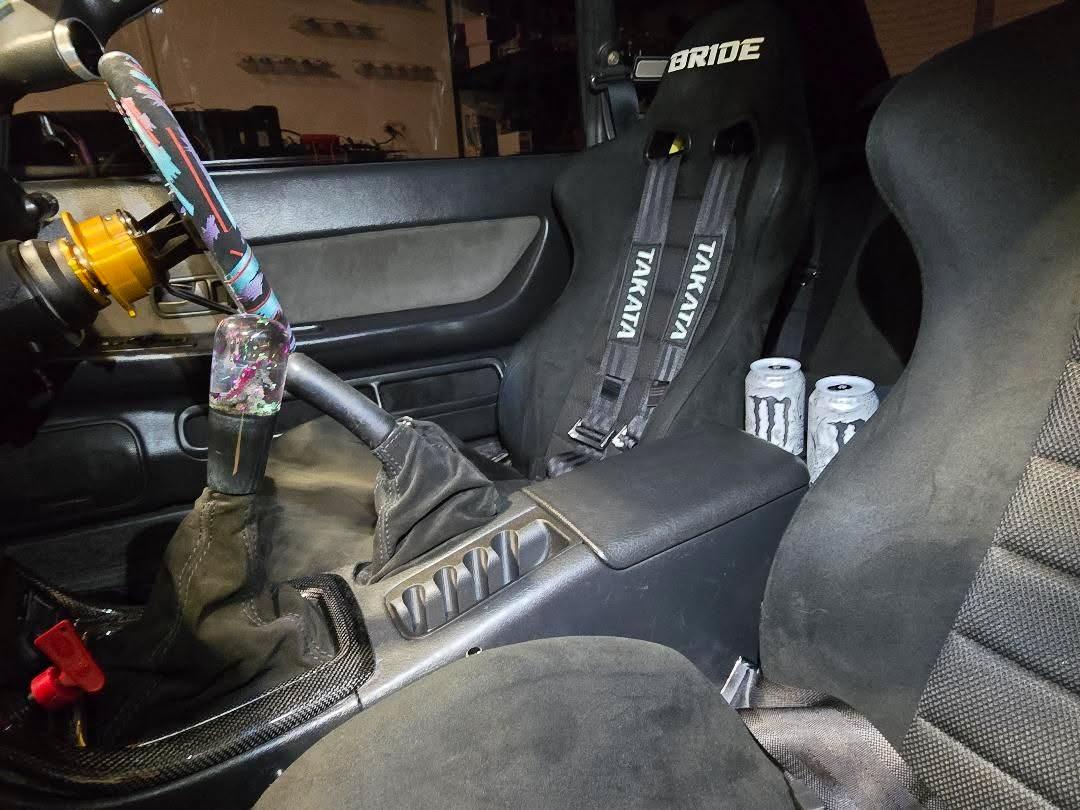 G2 Carbon Nissan Skyline R32 Center Console Coin Holder